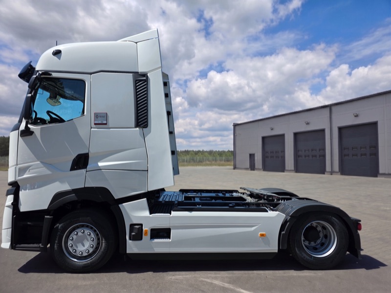 Renault T High — potestowe (02)